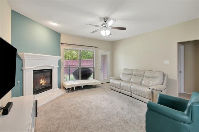 Building Photo - 628 Crowell Dr