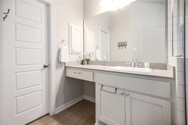 Building Photo - 18003 Pomelo Ln