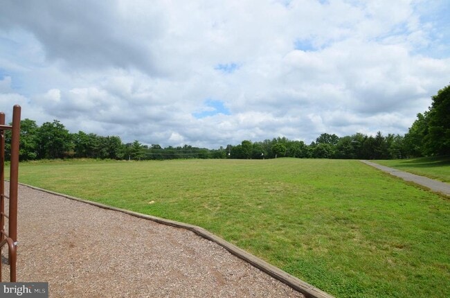 Building Photo - 14286 Glade Spring Dr