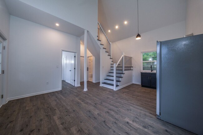 Building Photo - Brand New 2 Bed / 1 Bath Home with Loft
