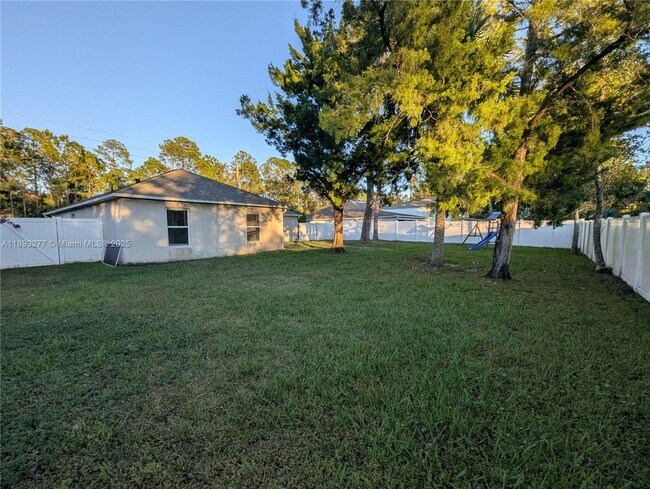 Building Photo - 78 Pine Grove Dr