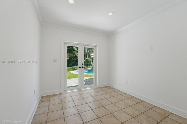 Building Photo - 6141 SW 85th St