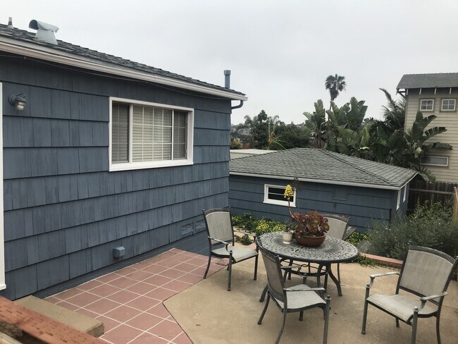 Building Photo - Beautiful Remodeled House with Large Fenced Lot and Big Garage