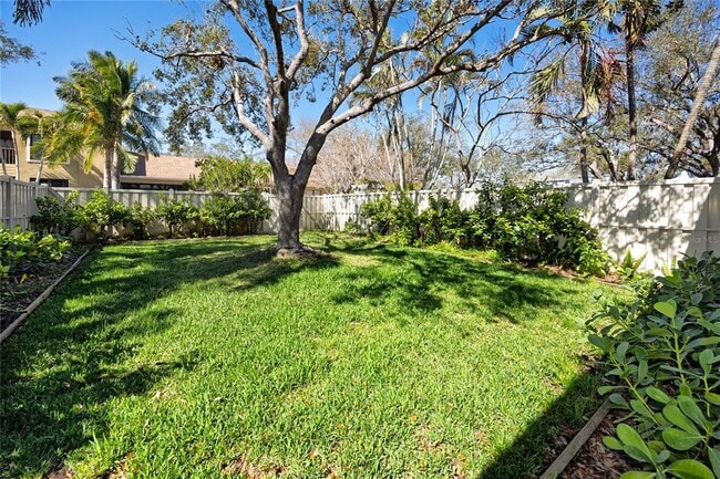 Building Photo - 944 SAN CARLOS Ct