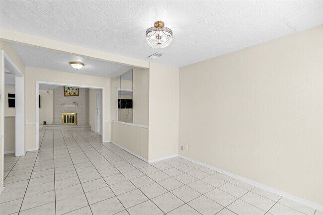 Building Photo - 10606 Beckfield Dr