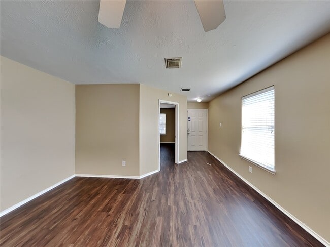 Building Photo - 6815 Baron Gate Ct