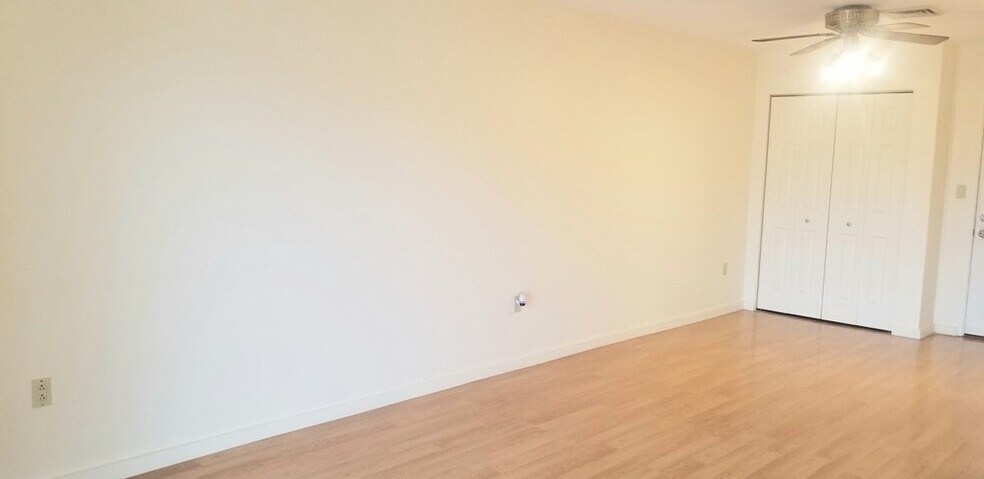 Building Photo - 90 Quincy Shore Dr