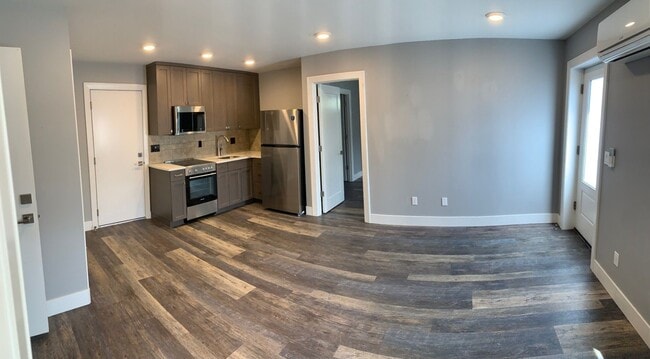 Building Photo - Montavilla Four Bedrooms, Four Bathrooms H...