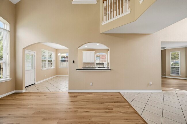 Building Photo - 4106 Applecreek Bend Dr