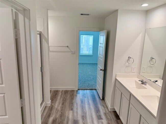 Building Photo - 2911 Needham Gdn Ln