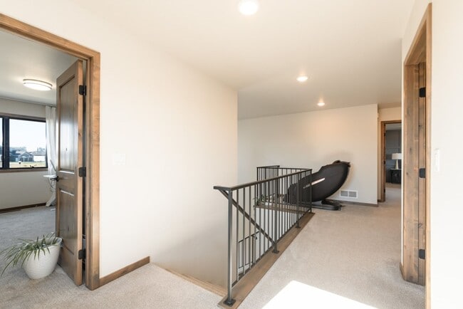 Building Photo - Beautiful Single Family Home in North Bismarck