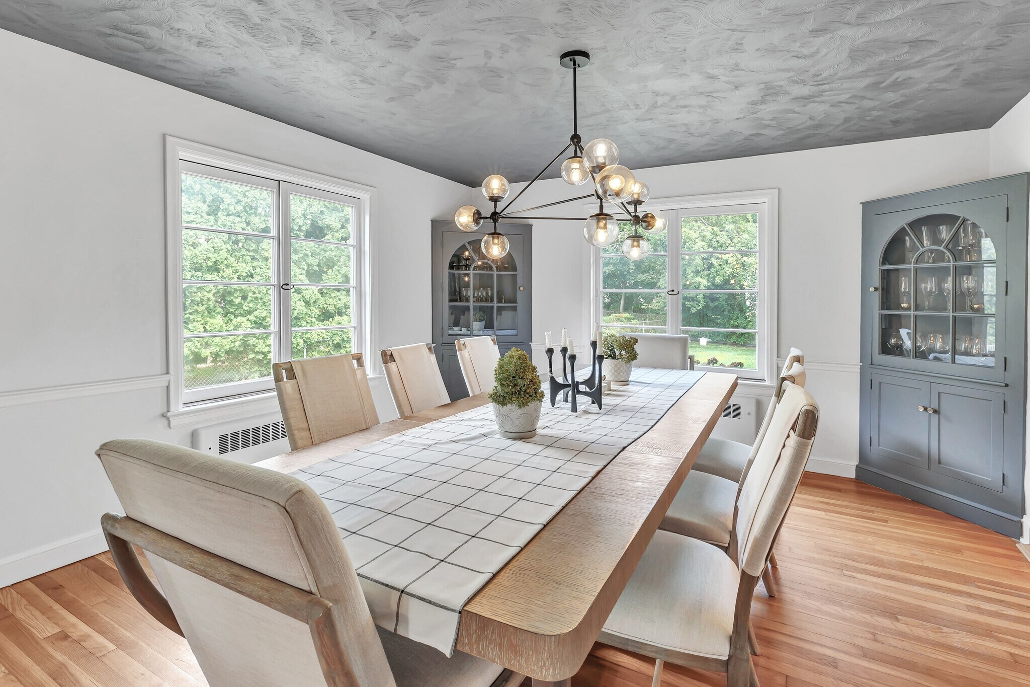 Building Photo - 26 Pearsall Pl