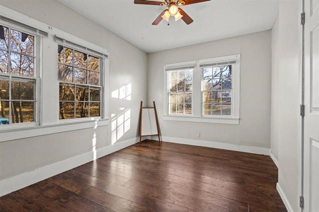 Building Photo - 1310 W Morton St