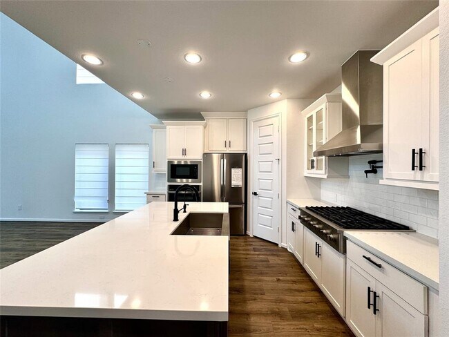 Building Photo - 29631 Mahogany View Ln