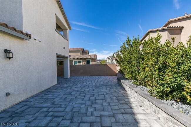 Building Photo - 4432 Mural Glen Ct