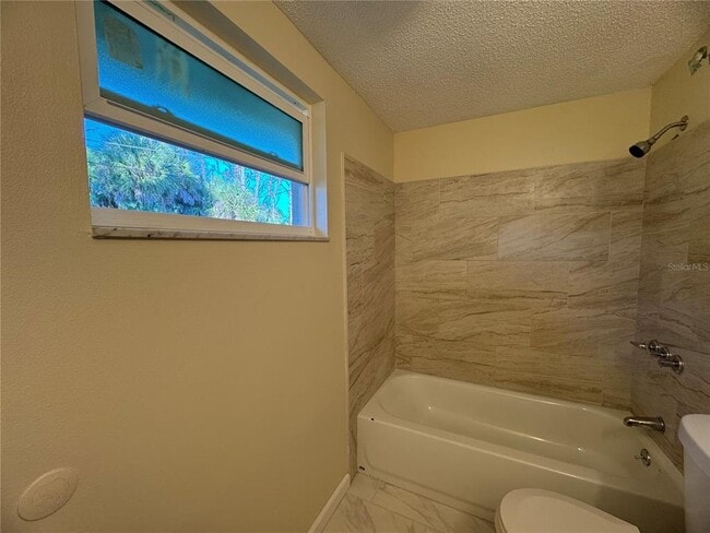 Building Photo - 7500 Beckers Ln