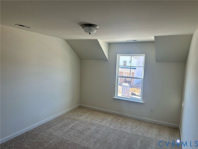 Building Photo - 12737 Deep Wl Rd