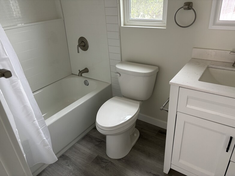 Building Photo - 4319 Susquehanna Pl