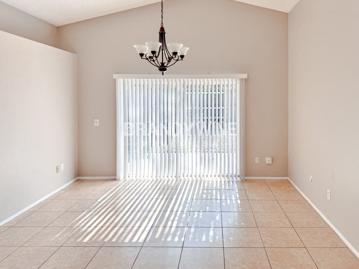 Building Photo - 6740 Forsyth Oak Ct