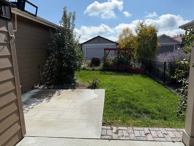 Building Photo - Beautiful Home in Avimor!