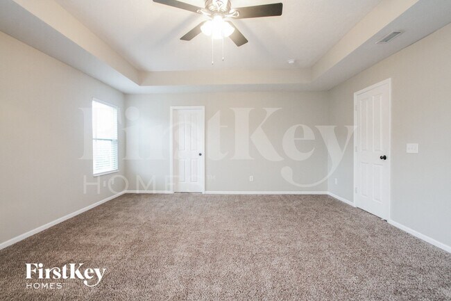 Building Photo - 5367 Misthaven Ln