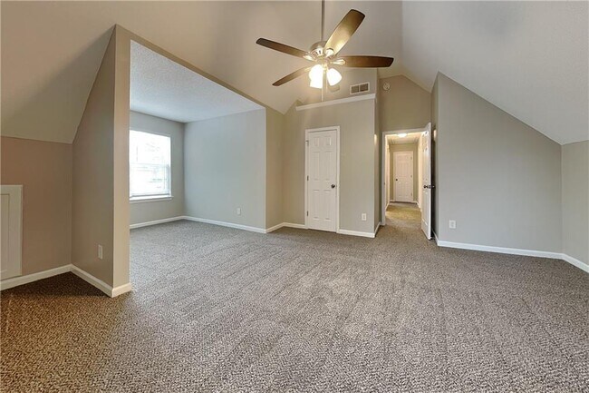 Building Photo - 6469 Lester Ln