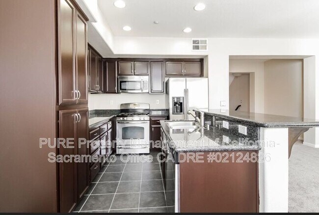 Building Photo - 1749 Camino Real Way