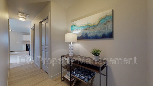 Building Photo - 409 Whitefish Ln