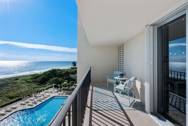 Building Photo - 1900 S Ocean Blvd