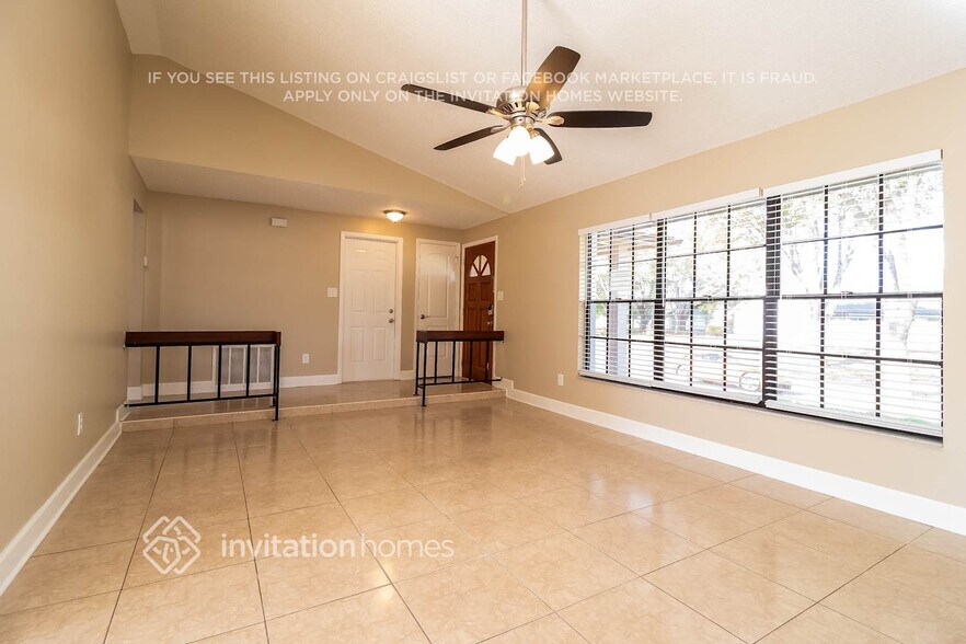 Building Photo - 2821 Buccaneer Dr