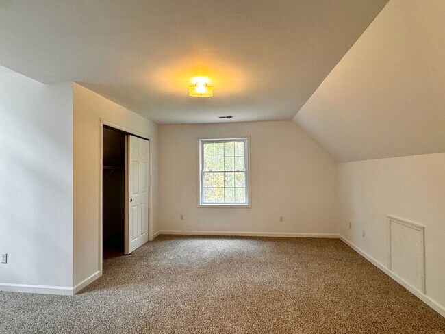 Building Photo - Log Home Nestled in the Woods, Albemarle County Location