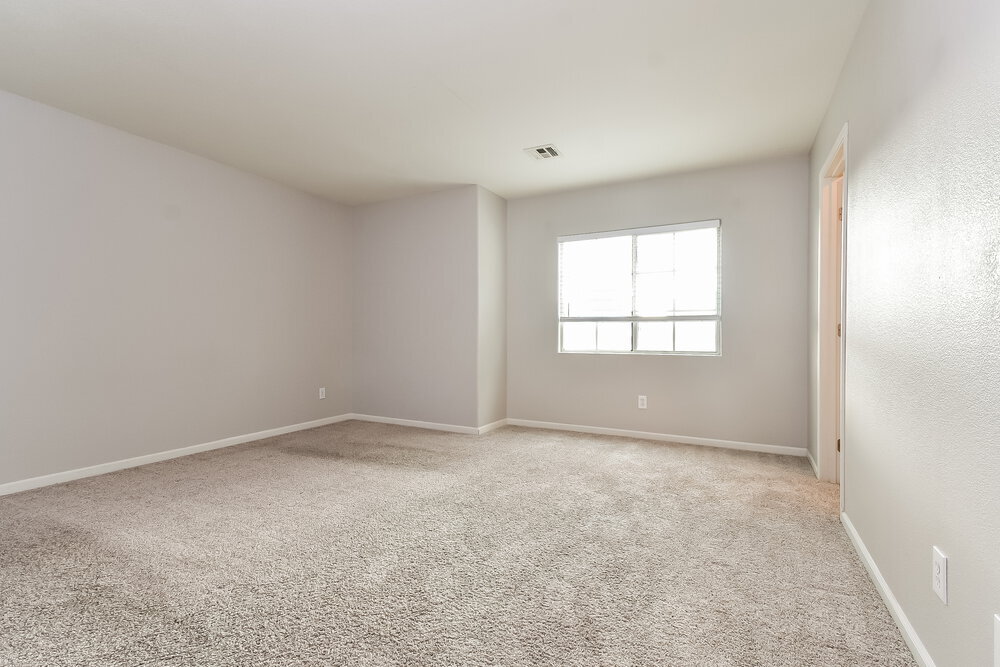 Building Photo - 5321 Clover Blossom Ct