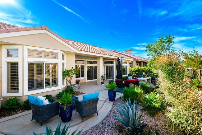 Building Photo - 78618 Dancing Waters Rd