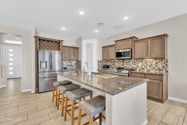 Building Photo - 12494 Stansbury Dr