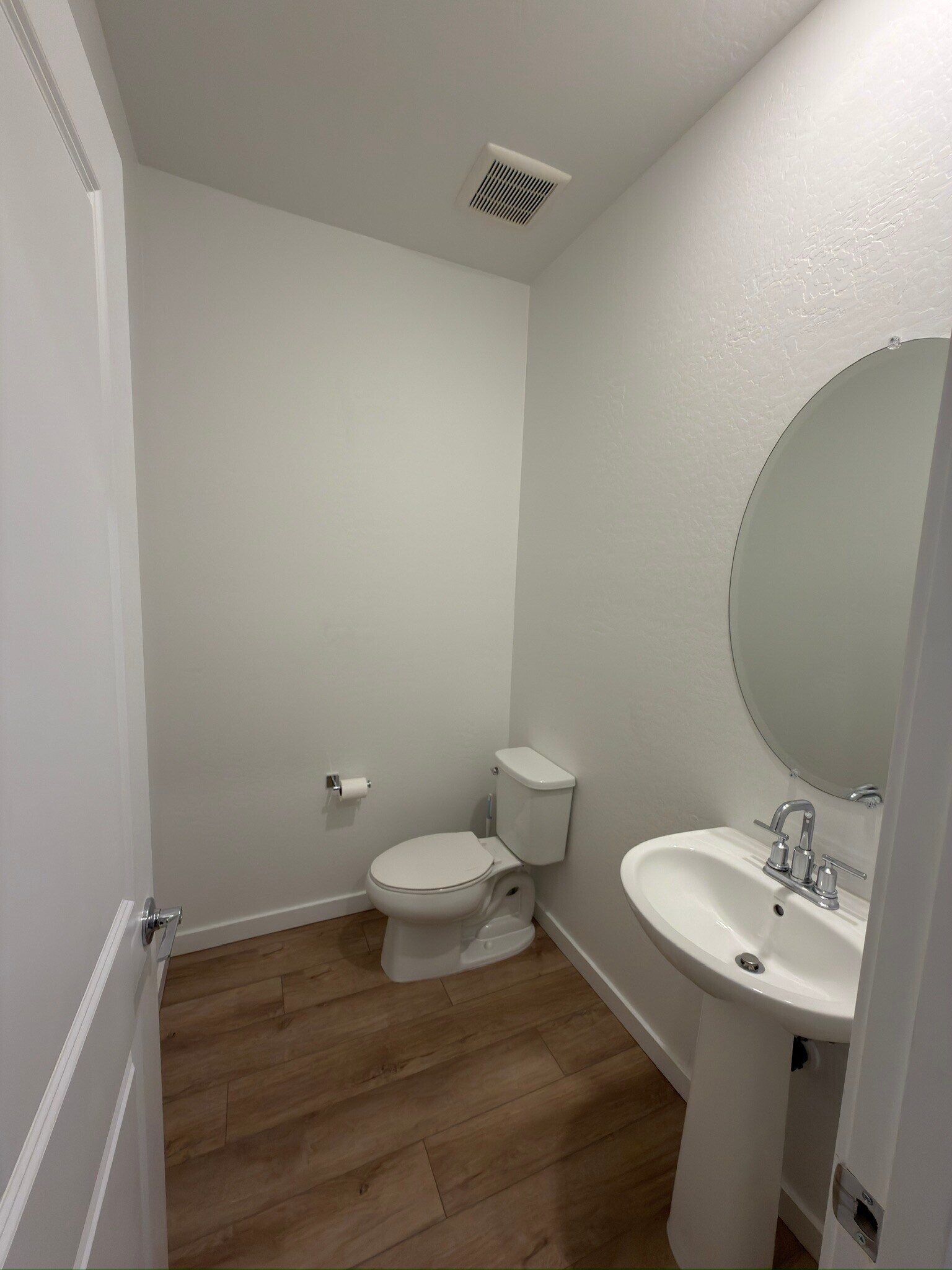 Building Photo - 4570 S Renaissance Dr