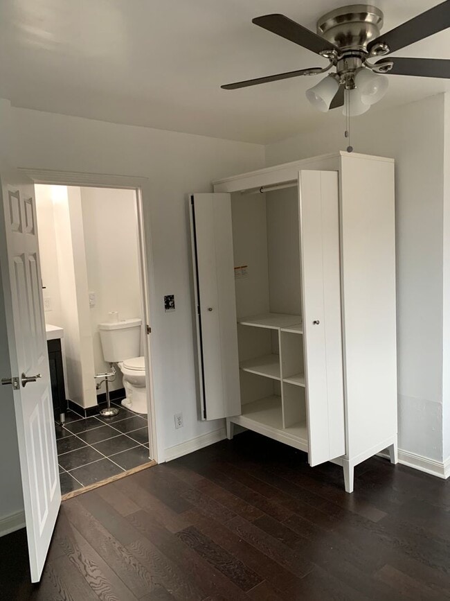Building Photo - Large two bedroom top floor Condo....over ...