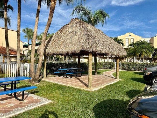 Building Photo - 8675 NW 5th Terrace