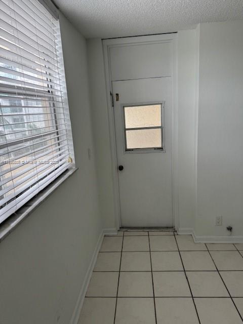 Building Photo - 2903 N Miami Beach Blvd