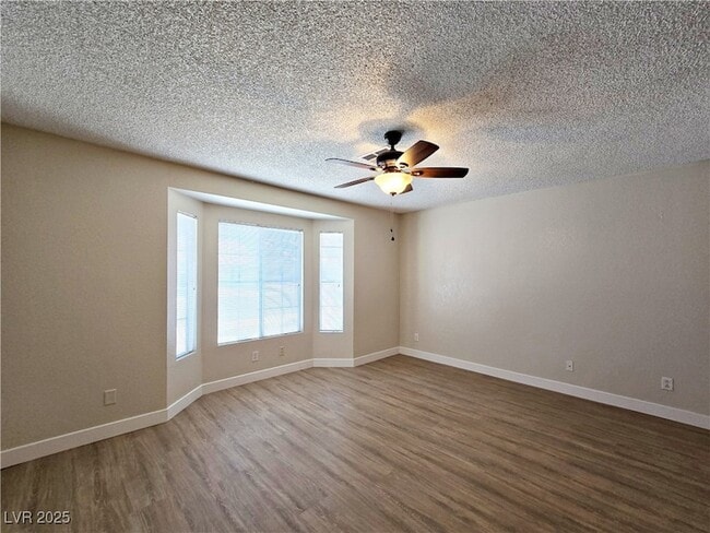 Building Photo - 761 Butternut Ct