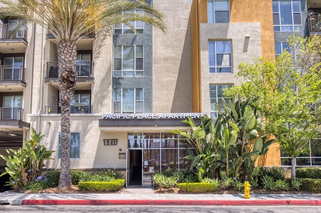 Building Photo - 5211 Pacific Concourse Dr