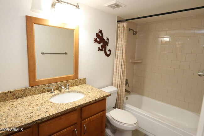 Building Photo - 200 E Southern Ave