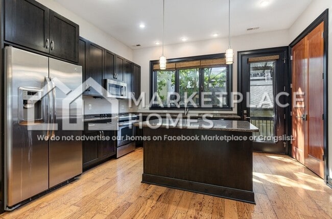 Building Photo - 53 N 5th St