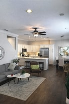 Building Photo - 106 S Moody Ave