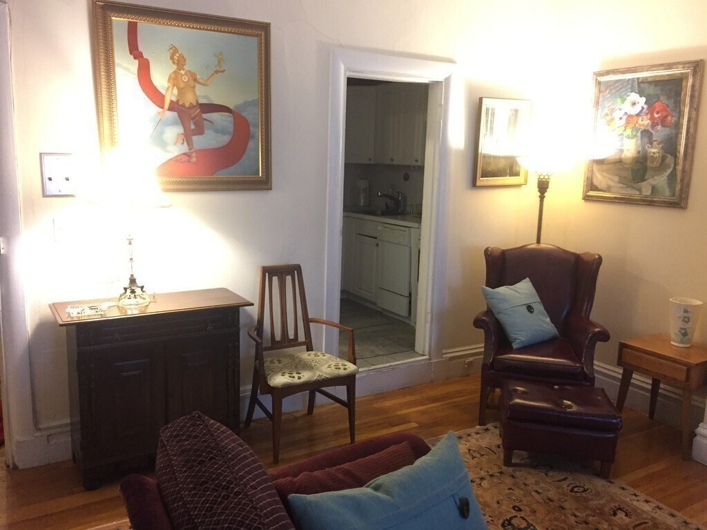 Building Photo - 143 Commonwealth Ave