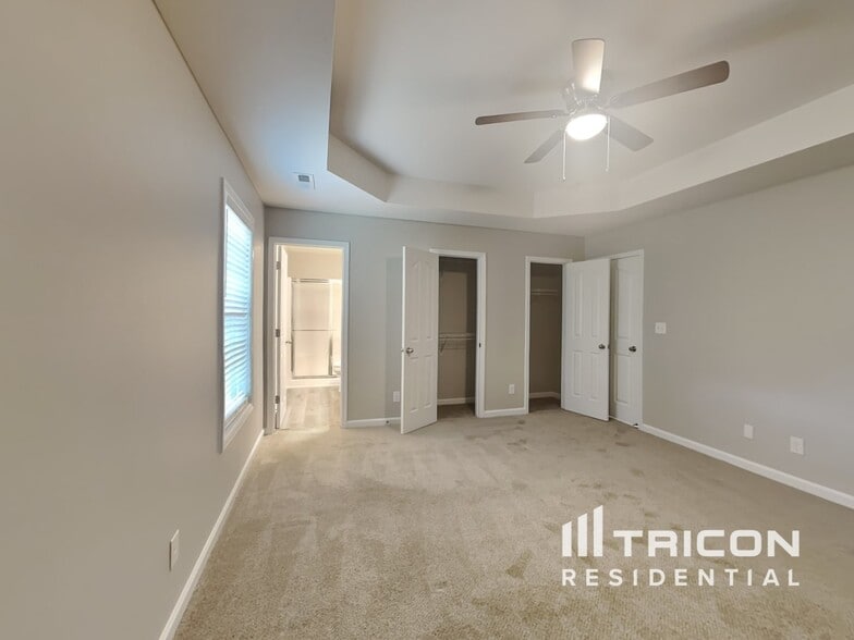 Building Photo - 2712 Arthurs Ct