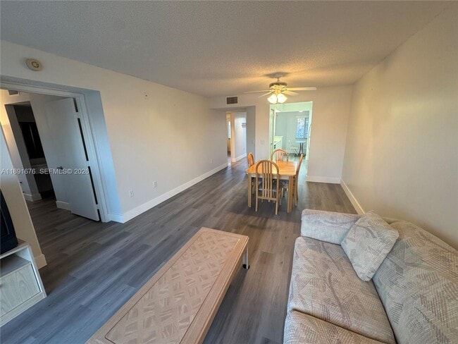 Building Photo - 13700 SW 11th St