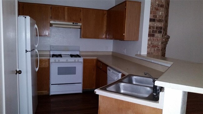 Building Photo - 2602 Colquitt Cove