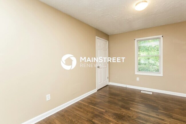 Building Photo - 4 Bedroom Pet-Friendly Home in Atlanta, GA with Main Street Renewal