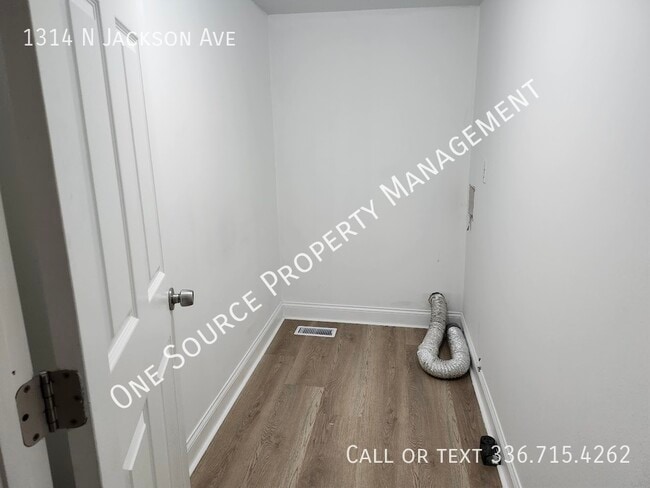 Building Photo - 1314 N Jackson Ave