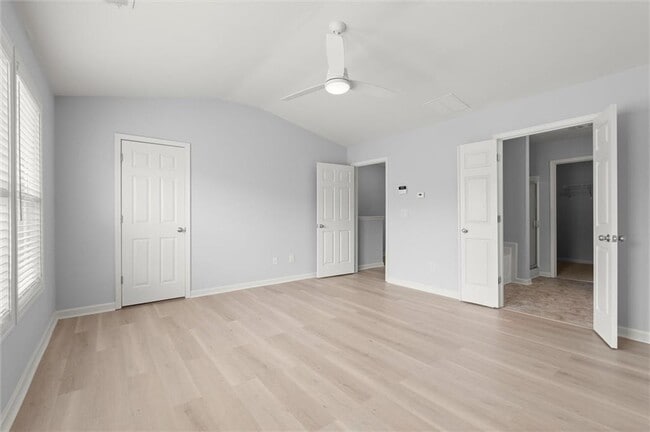 Building Photo - 1947 Lakeshore Overlook Cir NW